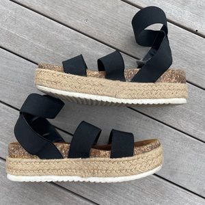 steve madden platform sandal